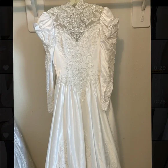 Dresses | Vintage 7s80s Style Wedding Dress Size 8 | Poshmark